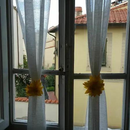 La Nei Fiori Pensionat Florens